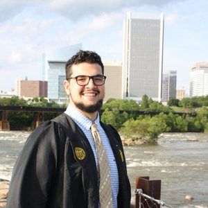 Meet your Posher, Ali